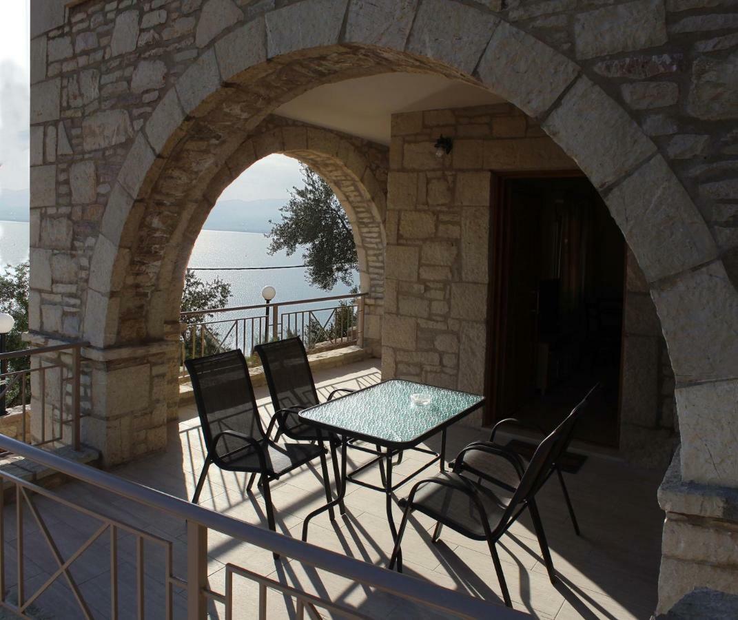 Olive Stonehouses Каламата Экстерьер фото