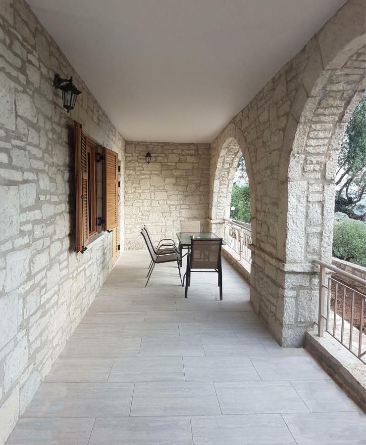 Olive Stonehouses Каламата Экстерьер фото