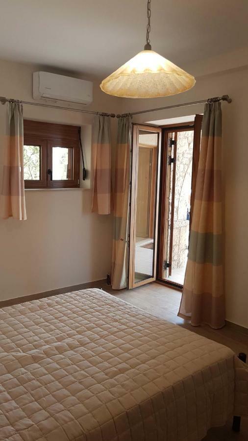 Olive Stonehouses Каламата Экстерьер фото