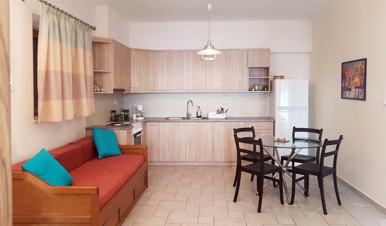 Olive Stonehouses Каламата Экстерьер фото