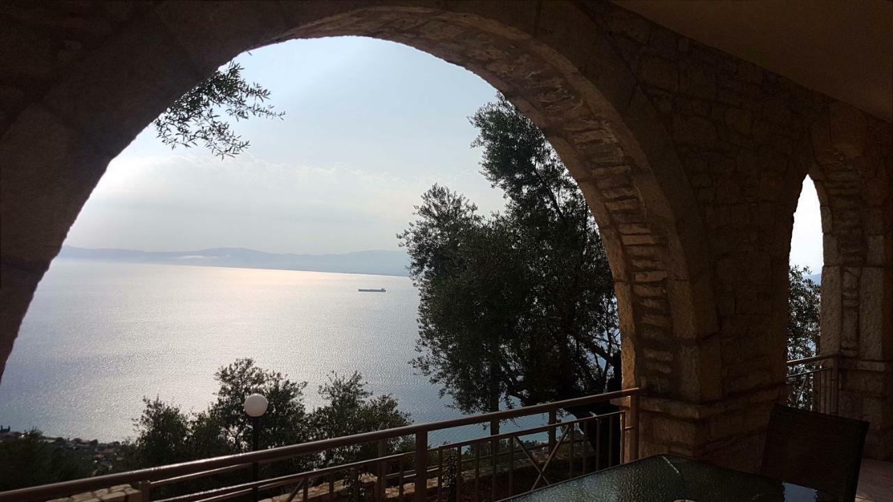 Olive Stonehouses Каламата Экстерьер фото